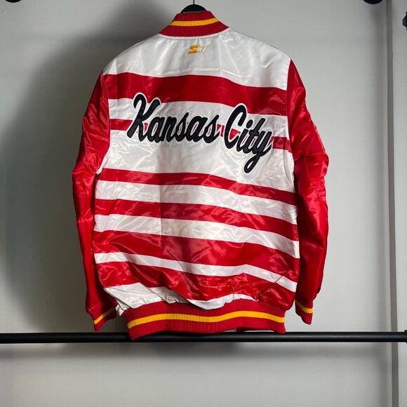 Mens Starter Kansas City Chiefs jacket size S - Picture 2 of 2